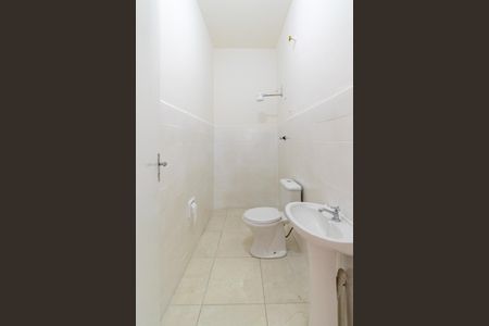 Casa à venda com 142m², 2 quartos e 1 vaga Casa à venda com 142m², 2 quartos e 1 vagaBanheiro de Serviço