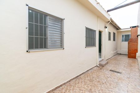 Casa à venda com 142m², 2 quartos e 1 vaga Casa à venda com 142m², 2 quartos e 1 vagaQuintal