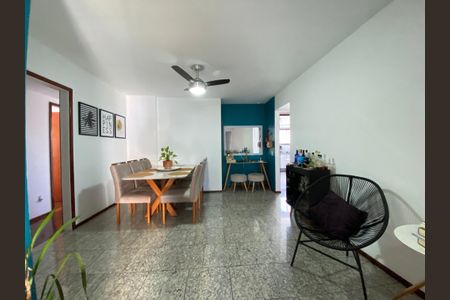 Apartamento à venda com 114m², 4 quartos e 2 vagasSala