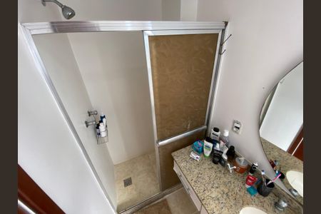 Apartamento à venda com 114m², 4 quartos e 2 vagasBanheiro do Quarto 1