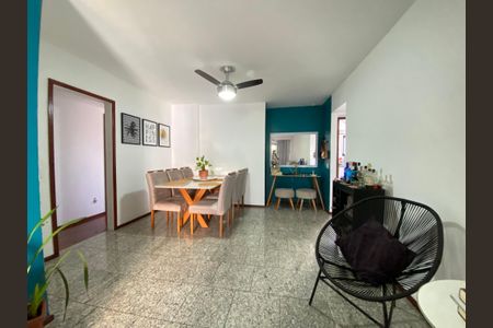 Apartamento à venda com 114m², 4 quartos e 2 vagasSala