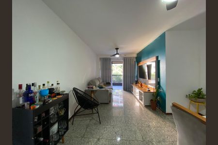 Apartamento à venda com 114m², 4 quartos e 2 vagasSala