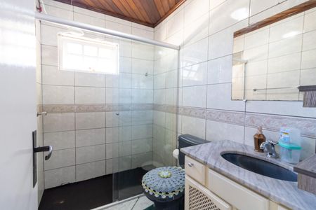 Casa à venda com 215m², 3 quartos e 4 vagas Casa à venda com 215m², 3 quartos e 4 vagasBanheiro