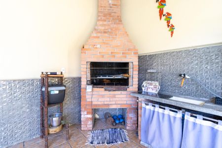 Casa à venda com 215m², 3 quartos e 4 vagas Casa à venda com 215m², 3 quartos e 4 vagasChurrasqueira