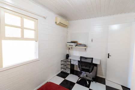 Casa à venda com 215m², 3 quartos e 4 vagas Casa à venda com 215m², 3 quartos e 4 vagasQuarto 1