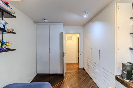 Apartamento à venda com 136m², 4 quartos e 2 vagas Apartamento à venda com 136m², 4 quartos e 2 vagasQuarto 1