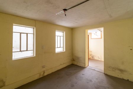 Casa à venda com 240m², 1 quarto e sem vagaÁrea de Serviço