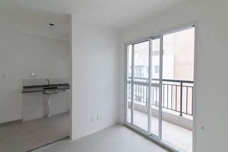 Apartamento à venda com 42m², 2 quartos e 1 vaga Apartamento à venda com 42m², 2 quartos e 1 vagaSala/Cozinha