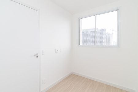 Apartamento à venda com 42m², 2 quartos e 1 vagaQuarto 2