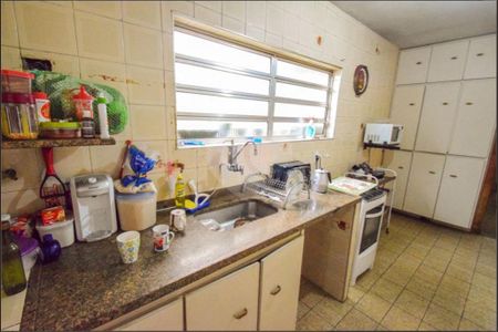 Casa à venda com 253m², 3 quartos e 7 vagas