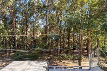 Casa à venda com 323m², 4 quartos e 4 vagas