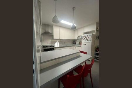 Apartamento à venda com 146m², 3 quartos e 3 vagas