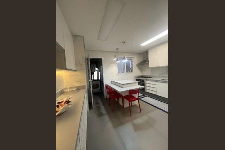 Apartamento à venda com 146m², 3 quartos e 3 vagas