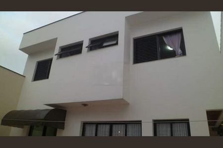 Casa à venda com 450m², 4 quartos e 5 vagas