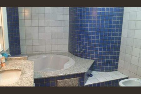 Casa à venda com 450m², 4 quartos e 5 vagas