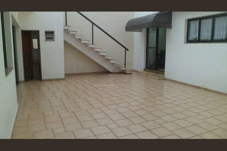 Casa à venda com 450m², 4 quartos e 5 vagas