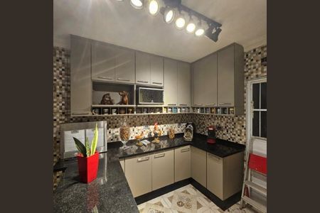 Casa à venda com 285m², 4 quartos e 2 vagas