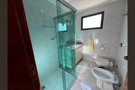 Apartamento à venda com 235m², 3 quartos e 3 vagas