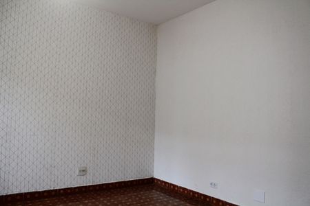 Casa à venda com 100m², 2 quartos e 2 vagasSala