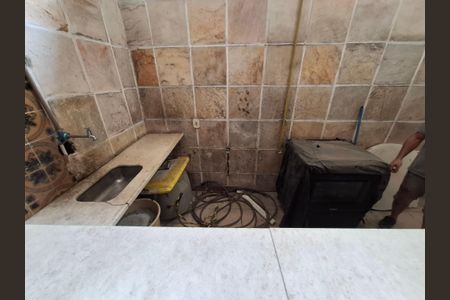 Apartamento à venda com 43m², 1 quarto e 1 vaga Apartamento à venda com 43m², 1 quarto e 1 vagaÁrea comum - Salão de festas