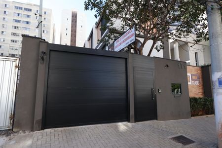 Casa de condomínio à venda com 170m², 3 quartos e 2 vagasFachada do condomínio