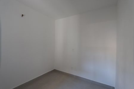 Casa de condomínio à venda com 170m², 3 quartos e 2 vagasQuarto 2