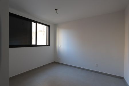 Casa de condomínio à venda com 170m², 3 quartos e 2 vagasSuíte