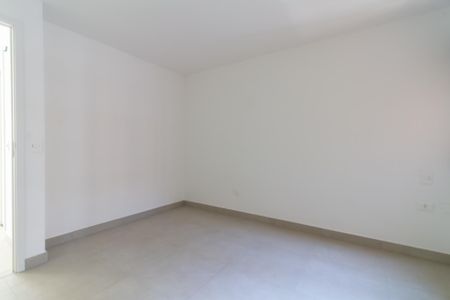 Casa à venda com 214m², 3 quartos e 2 vagas Casa à venda com 214m², 3 quartos e 2 vagasSuíte