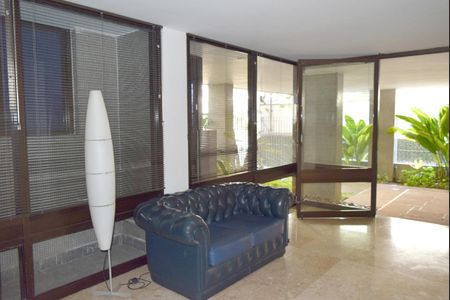 Apartamento à venda com 165m², 3 quartos e 1 vagaÁrea comum