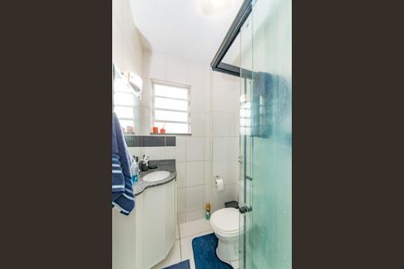 Apartamento à venda com 47m², 2 quartos e 1 vaga Apartamento à venda com 47m², 2 quartos e 1 vagaBanheiro Social