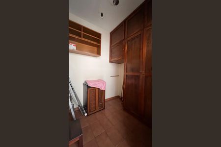 Apartamento à venda com 132m², 3 quartos e 1 vaga Apartamento à venda com 132m², 3 quartos e 1 vagaQuarto de Serviço