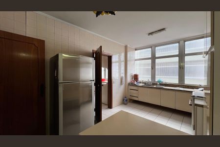 Apartamento à venda com 132m², 3 quartos e 1 vaga Apartamento à venda com 132m², 3 quartos e 1 vagaCozinha