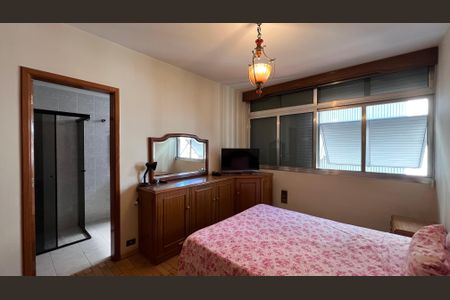 Apartamento à venda com 132m², 3 quartos e 1 vaga Apartamento à venda com 132m², 3 quartos e 1 vagaSuite