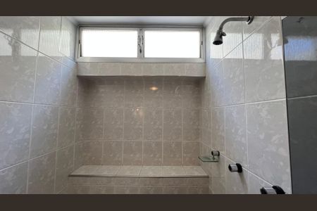 Apartamento à venda com 132m², 3 quartos e 1 vaga Apartamento à venda com 132m², 3 quartos e 1 vagaBanheiro