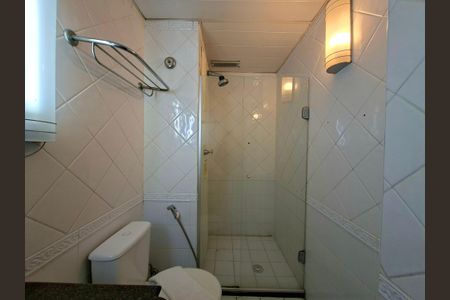 Apartamento à venda com 32m², 1 quarto e 1 vaga Apartamento à venda com 32m², 1 quarto e 1 vagaBanheiro