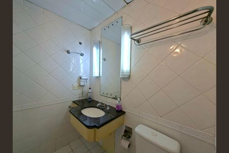 Apartamento à venda com 32m², 1 quarto e 1 vaga Apartamento à venda com 32m², 1 quarto e 1 vagaBanheiro