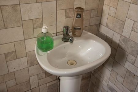 Casa à venda com 234m², 3 quartos e sem vagaBanheiro do salão