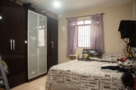 Casa à venda com 234m², 3 quartos e sem vagaQuarto 1