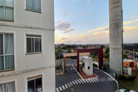 Apartamento à venda com 45m², 2 quartos e 1 vaga Apartamento à venda com 45m², 2 quartos e 1 vagaVista da Área de Serviço