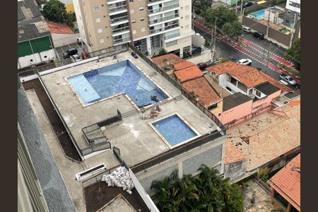 Apartamento à venda com 69m², 2 quartos e 1 vagaÁrea comum - Piscina