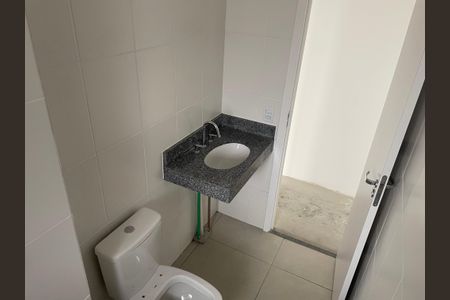 Apartamento à venda com 69m², 2 quartos e 1 vagaBanheiro 2