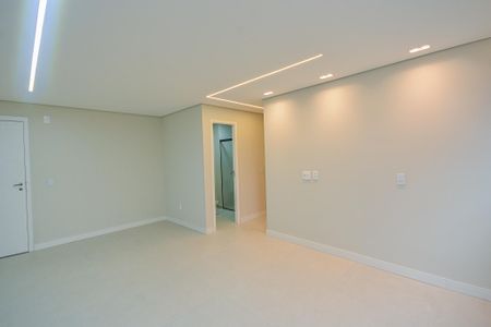 Apartamento à venda com 44m², 2 quartos e 1 vagaSala/Cozinha