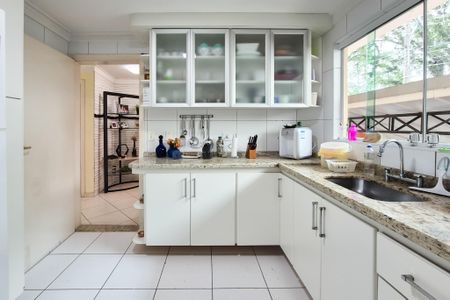 Casa à venda com 180m², 3 quartos e 3 vagasCozinha