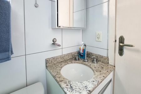 Casa à venda com 180m², 3 quartos e 3 vagasBanheiro da Suíte