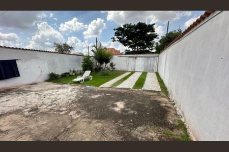 Casa à venda com 170m², 3 quartos e 5 vagas Casa à venda com 170m², 3 quartos e 5 vagasFoto 05