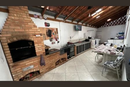 Casa à venda com 170m², 3 quartos e 5 vagasFoto 06