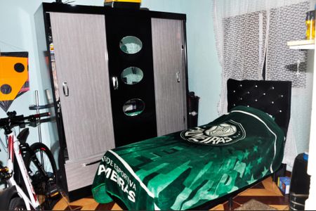 Casa à venda com 250m², 2 quartos e 3 vagas Casa à venda com 250m², 2 quartos e 3 vagasQuarto 2