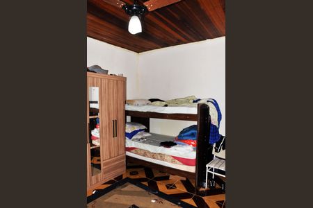 Casa à venda com 250m², 2 quartos e 3 vagas Casa à venda com 250m², 2 quartos e 3 vagasQuarto Casal