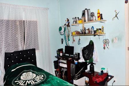 Casa à venda com 250m², 2 quartos e 3 vagas Casa à venda com 250m², 2 quartos e 3 vagasQuarto 2