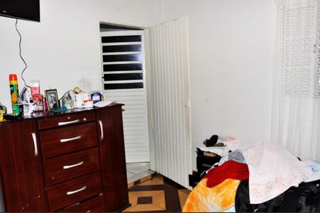 Casa à venda com 250m², 2 quartos e 3 vagas Casa à venda com 250m², 2 quartos e 3 vagasQuarto 1